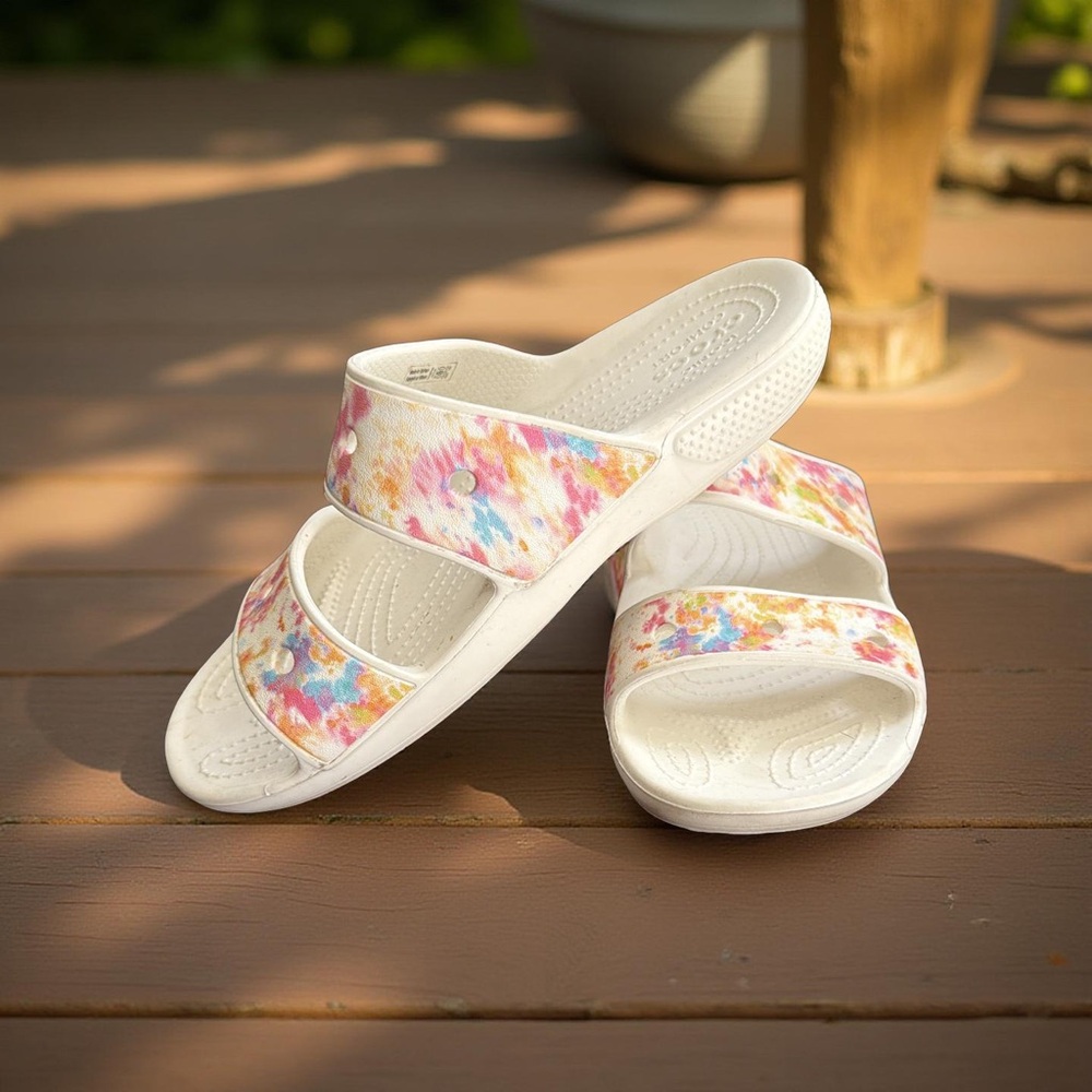 CROCS Women's Multicolor Sandals